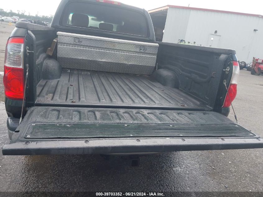 2005 Toyota Tundra Double Cab Sr5 VIN: 5TBET34125S490388 Lot: 39703352