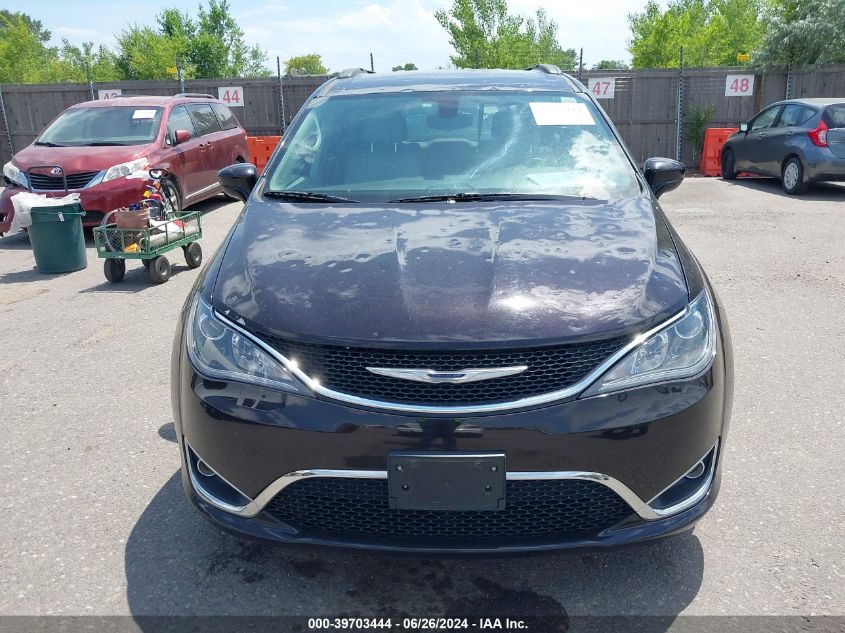 2017 Chrysler Pacifica Touring-L VIN: 2C4RC1BG6HR542686 Lot: 39703444
