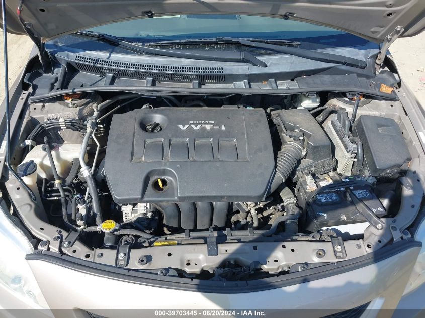 2010 Toyota Corolla Le VIN: 1NXBU4EE9AZ195790 Lot: 39703445