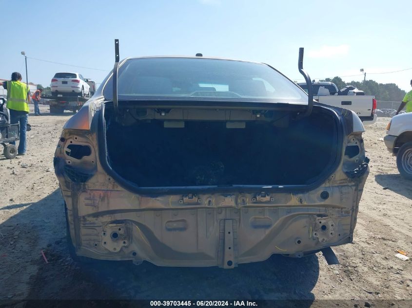 2010 Toyota Corolla Le VIN: 1NXBU4EE9AZ195790 Lot: 39703445