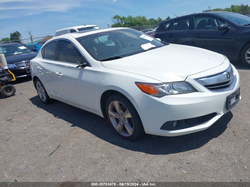 2014 Acura Ilx 2.0L VIN: 19VDE1F55EE009702 Lot: 39703478