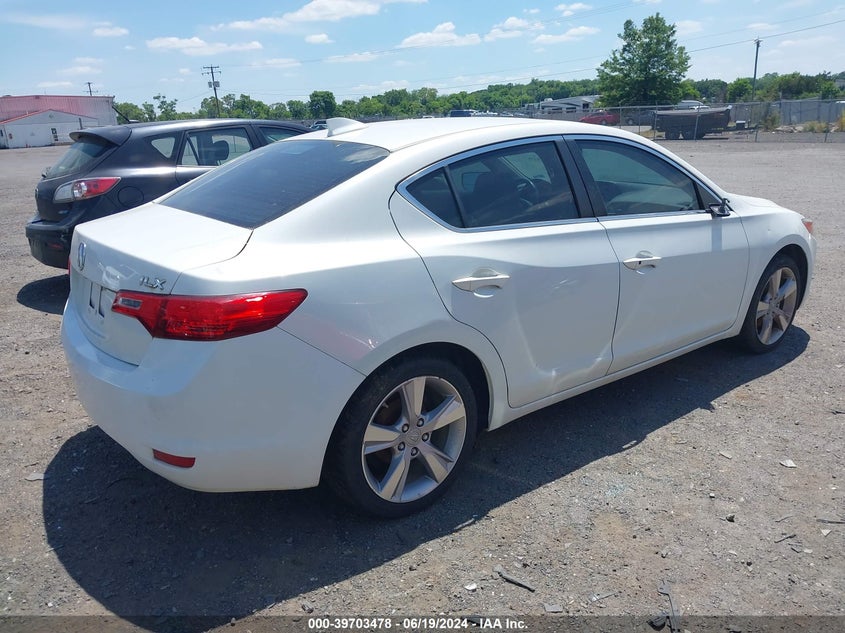 2014 Acura Ilx 2.0L VIN: 19VDE1F55EE009702 Lot: 39703478