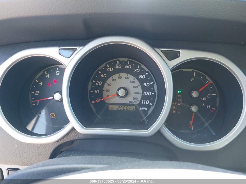 2005 Toyota 4Runner Sr5/Sport VIN: JTEBU14R958042649 Lot: 39703525