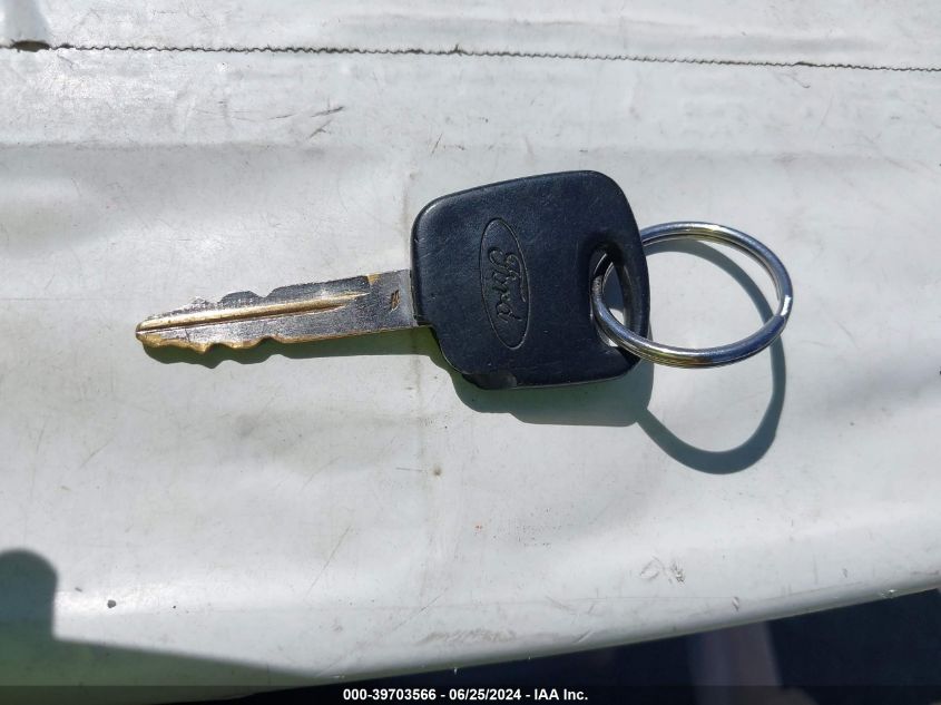 1999 Ford Mustang VIN: 1FAFP4040XF188418 Lot: 39703566