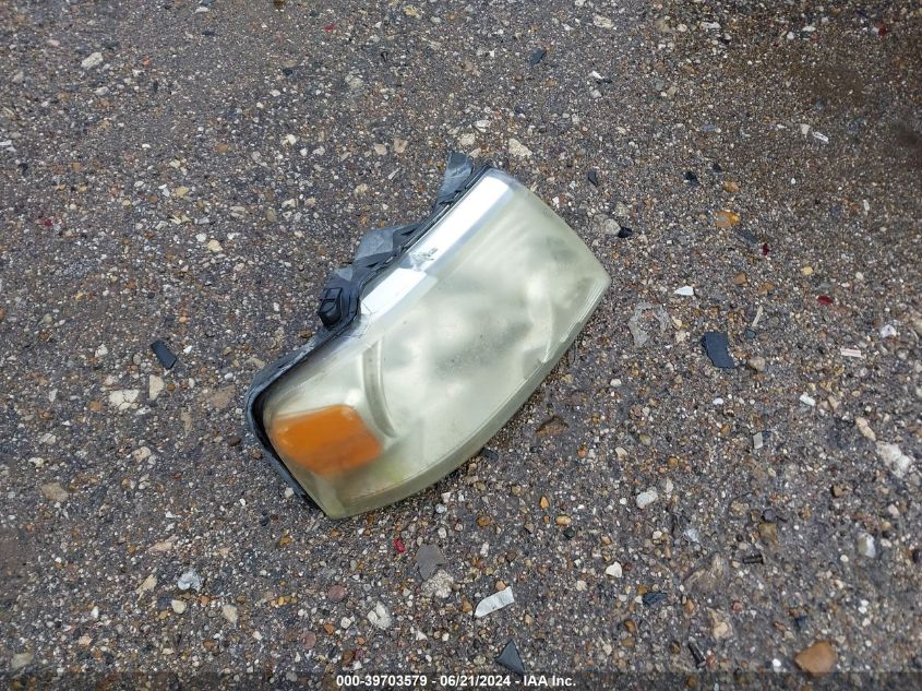 2005 Ford F-150 Lariat/Xlt VIN: 1FTPW12525FB38879 Lot: 39703579