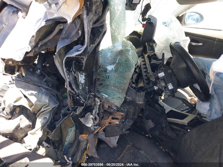 2008 BMW 328I VIN: WBAVC53558FZ83040 Lot: 39703586