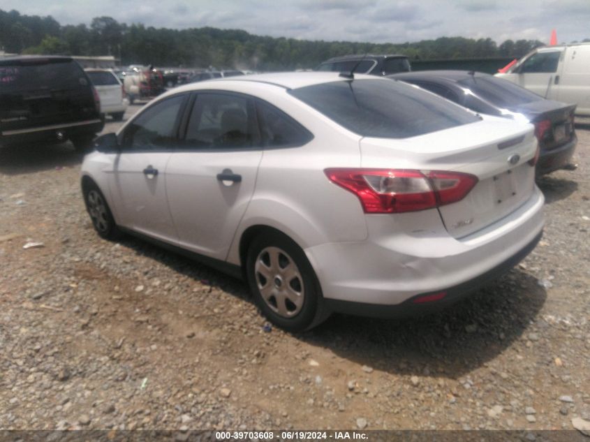 2012 Ford Focus S VIN: 1FAHP3E21CL287433 Lot: 39703608