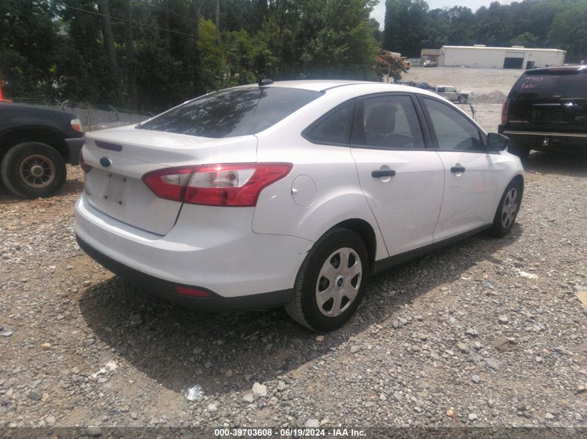 2012 Ford Focus S VIN: 1FAHP3E21CL287433 Lot: 39703608