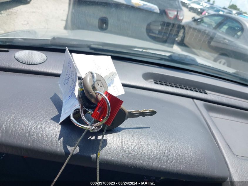 2000 Jeep Grand Cherokee Laredo VIN: 1J4GW48NXYC371224 Lot: 39703623