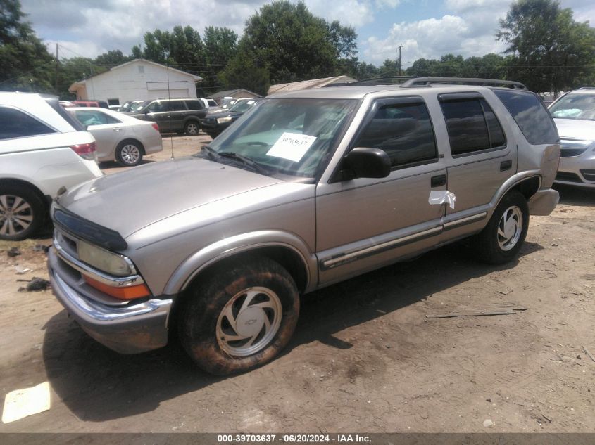 1GNDT13W312184345 2001 Chevrolet Blazer Lt