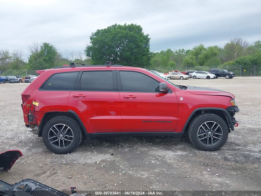 2018 Jeep Grand Cherokee Trailhawk 4X4 VIN: 1C4RJFLG4JC424863 Lot: 39703641