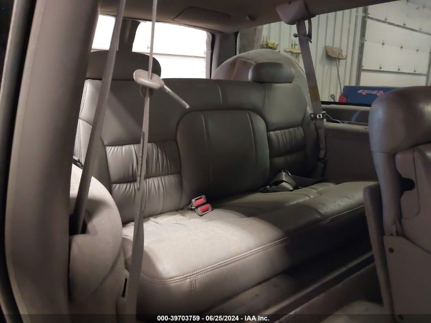 1997 GMC Suburban 1500 Sl VIN: 3GKFK16R1VG520330 Lot: 39703759