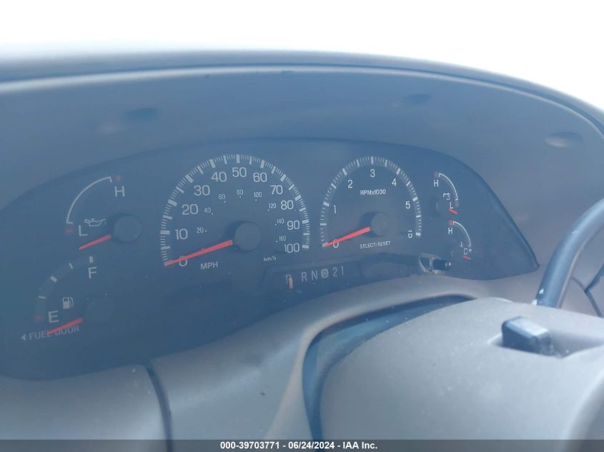 2001 Ford F-150 Harley-Davidson Edition/King Ranch Edition/Lariat/Xlt VIN: 1FTRW07L81KE35022 Lot: 39703771