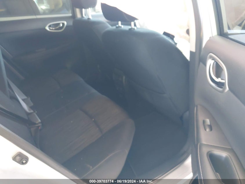 VIN 3N1AB7AP0KY437981 2019 NISSAN SENTRA SV