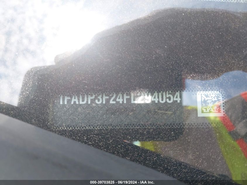 2015 Ford Focus Se VIN: 1FADP3F24FL294054 Lot: 39703825
