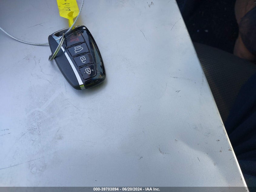 2015 Hyundai Santa Fe Limited VIN: KM8SR4HF3FU099117 Lot: 39703894