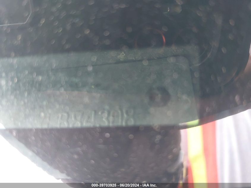 1999 Ford Expedition Eddie Bauer/Xlt VIN: 1FMRU17L5XLB84308 Lot: 39703925