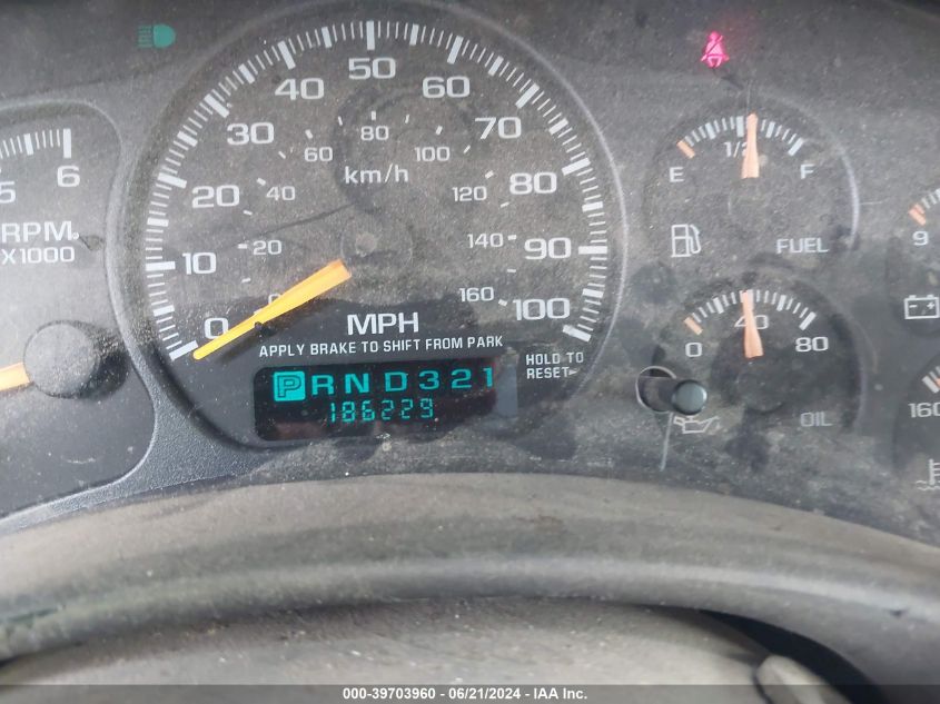 2002 GMC Sierra 1500 Denali VIN: 2GTFK69U121370507 Lot: 39703960