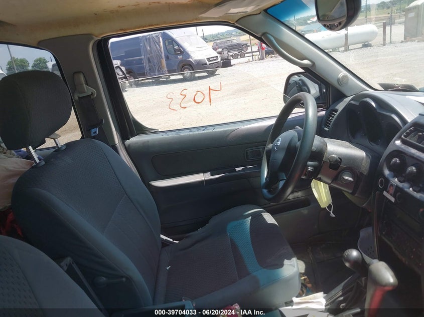 2003 Nissan Xterra Xe VIN: 5N1ED28Y83C650127 Lot: 39704033