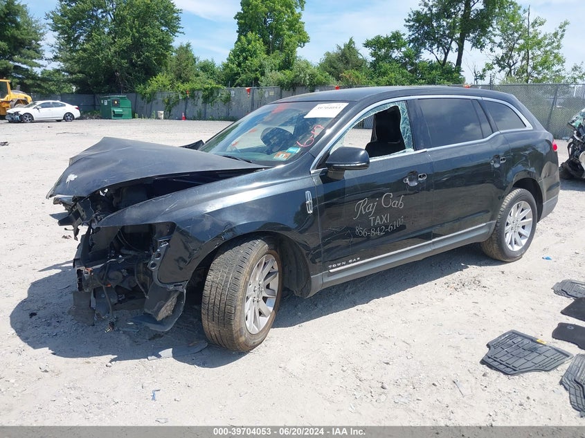 2014 LINCOLN MKT LIVERY - 2LMHJ5NK3EBL54950