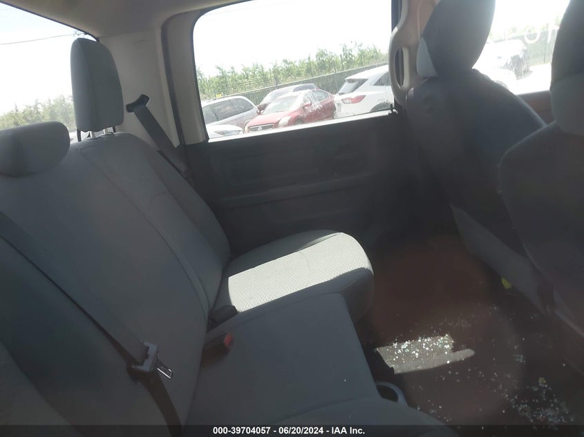 2017 Ram 1500 Express 4X4 5'7 Box VIN: 1C6RR7KT0HS507713 Lot: 39704057