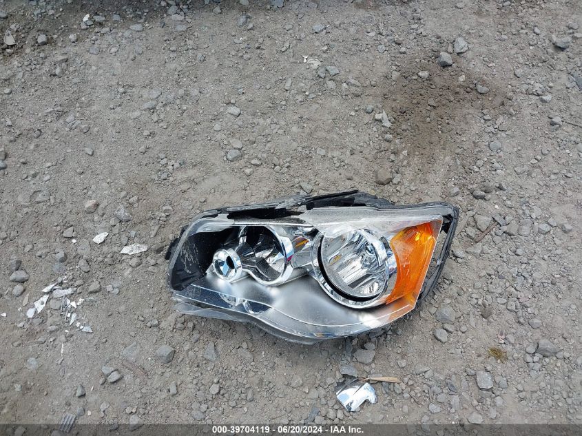 2017 Dodge Grand Caravan Sxt VIN: 2C4RDGCG9HR858274 Lot: 39704119