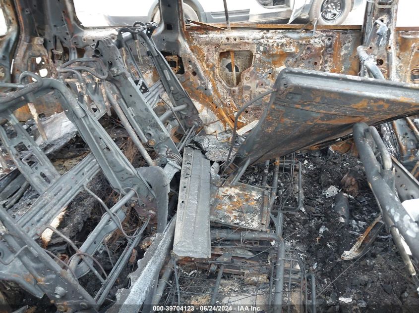 2004 Toyota Highlander VIN: JTEDD21A740096221 Lot: 39704123