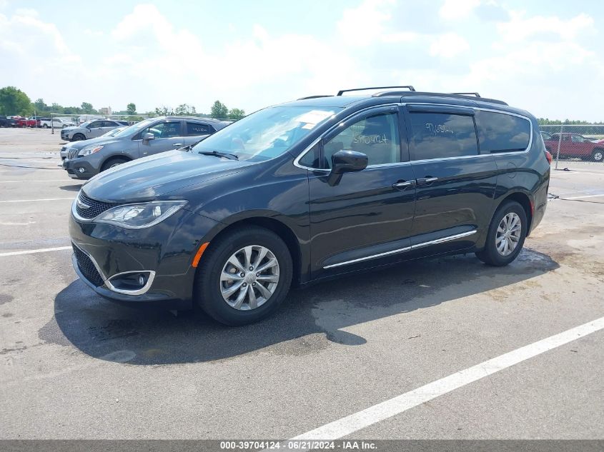 2017 Chrysler Pacifica Touring-L VIN: 2C4RC1BG7HR730326 Lot: 39704124