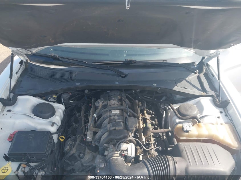 2011 Dodge Charger R/T VIN: 2B3CM5CT4BH521825 Lot: 39704153