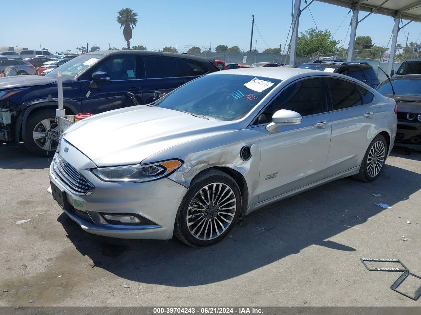 2017 Ford Fusion Se Phev VIN: 3FA6P0PUXHR129735 Lot: 39704243