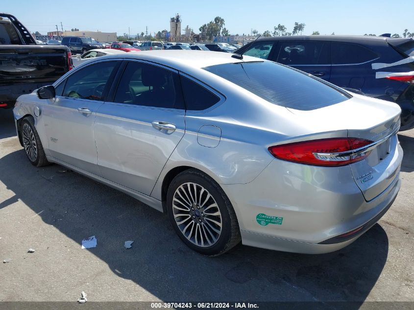 2017 Ford Fusion Se Phev VIN: 3FA6P0PUXHR129735 Lot: 39704243