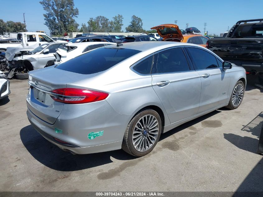 2017 Ford Fusion Se Phev VIN: 3FA6P0PUXHR129735 Lot: 39704243