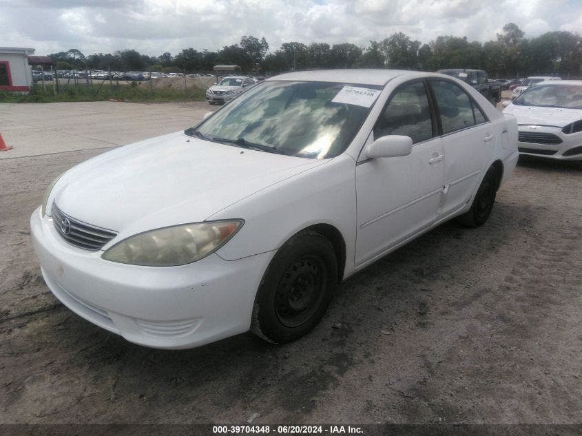 2005 Toyota Camry Le VIN: 4T1BE32K65U580084 Lot: 39704348