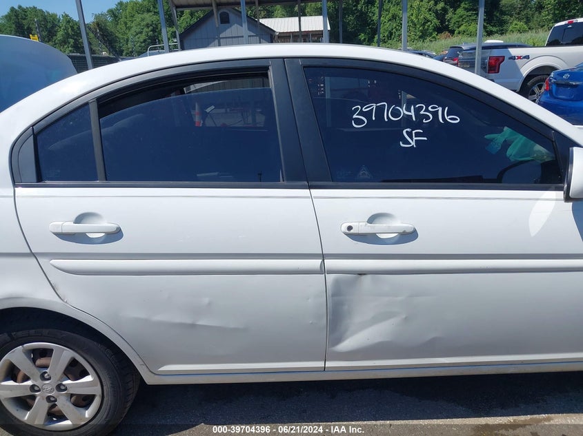 2010 Hyundai Accent Gls VIN: KMHCN4AC8AU488148 Lot: 39704396