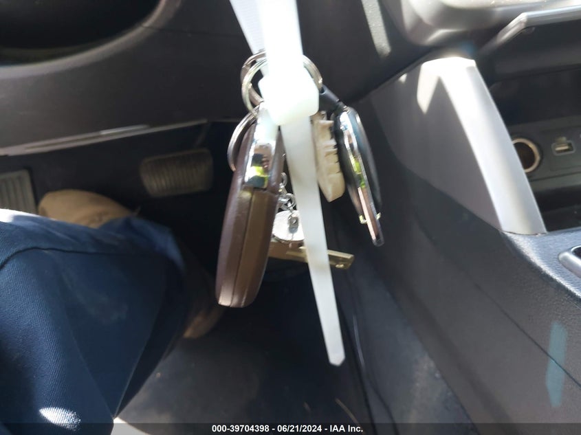 2015 HYUNDAI SONATA LIMITED - 5NPE34AF7FH121952