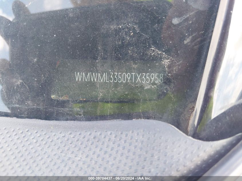 2009 Mini Cooper Clubman VIN: WMWML33509TX35958 Lot: 39704437