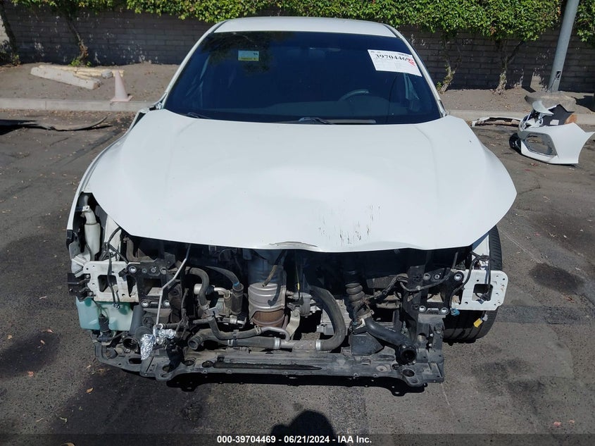 2018 HONDA CIVIC LX - SHHFK7H22JU403112