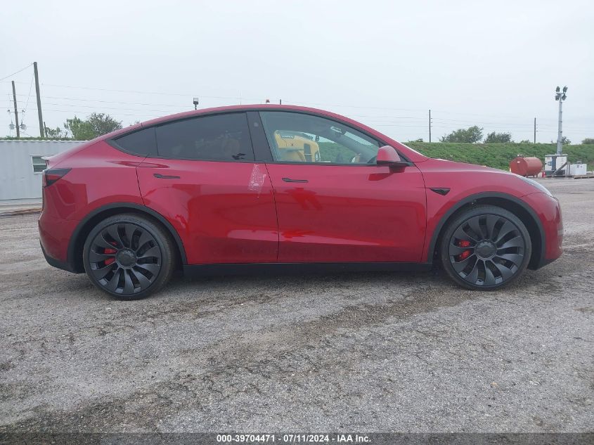 2024 Tesla Model Y Performance Dual Motor All-Wheel Drive VIN: 7SAYGDEF7RA282834 Lot: 39704471