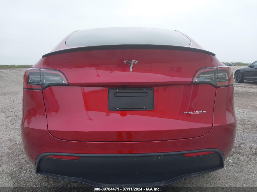 2024 Tesla Model Y Performance Dual Motor All-Wheel Drive VIN: 7SAYGDEF7RA282834 Lot: 39704471