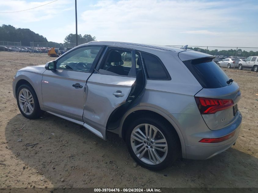 2018 Audi Q5 2.0T Premium/2.0T Tech Premium VIN: WA1ANAFY4J2004688 Lot: 39704476