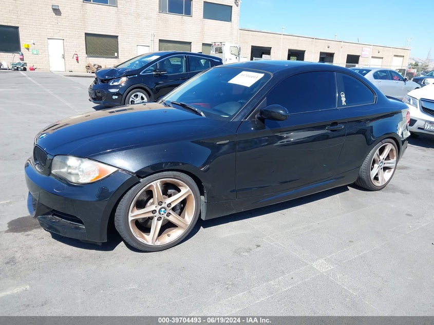 2008 BMW 135I VIN: WBAUC735X8VF24327 Lot: 39704493