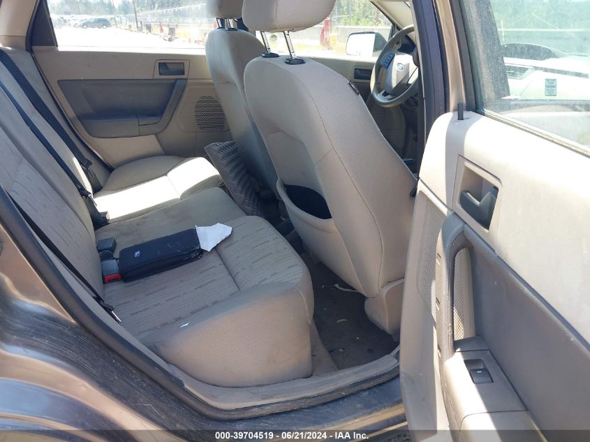 2011 Ford Focus Se VIN: 1FAHP3FN3BW167980 Lot: 39704519