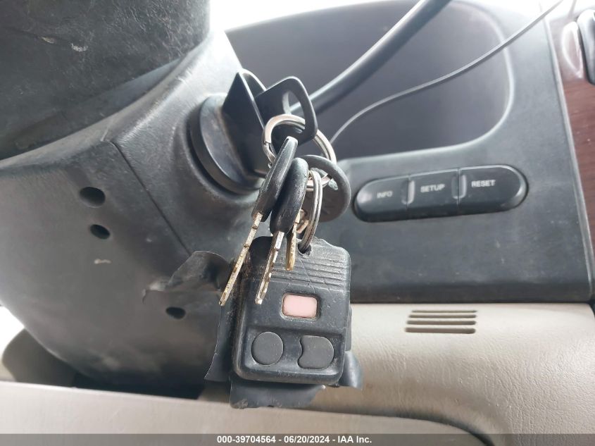 2006 Ford Super Duty F-350 Srw Xl/Xlt/Lariat/King Ranch/Amarillo/Harley-Davidson VIN: 1FTWW31P36EB84593 Lot: 39704564