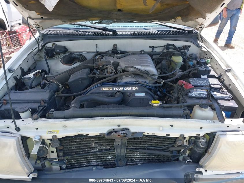 2000 Toyota Tacoma Base V6 VIN: 4TAWN72N2YZ589326 Lot: 39704643