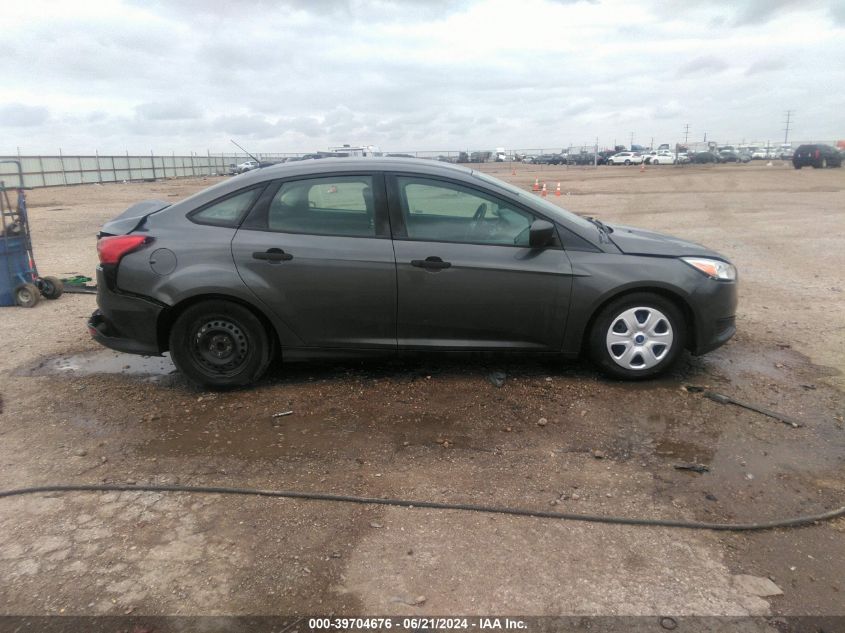 2016 Ford Focus S VIN: 1FADP3E29GL238856 Lot: 39704676