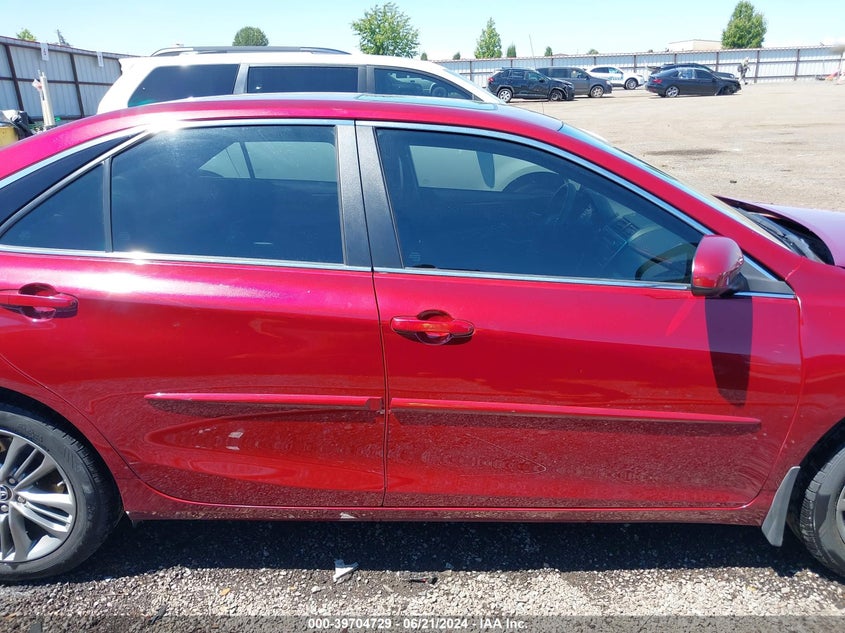 2015 Toyota Camry Se VIN: 4T1BF1FKXFU884855 Lot: 39704729