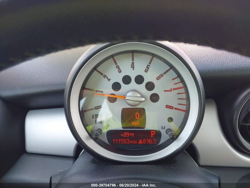 2010 Mini Cooper Clubman Base (M6) VIN: WMWML3C59ATX38846 Lot: 39704796