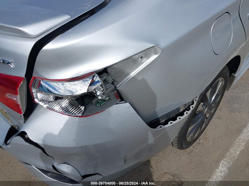 2018 Nissan Sentra Sr VIN: 3N1AB7AP9JY308085 Lot: 39704800