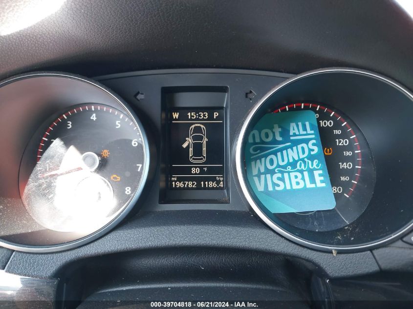 2013 Volkswagen Gti VIN: WVWHD7AJ5DW117437 Lot: 39704818