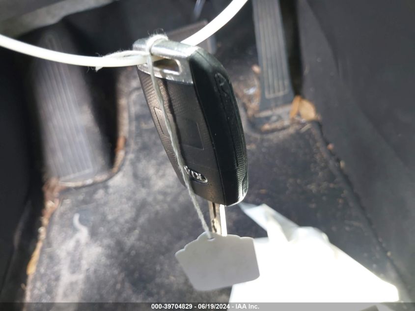 2015 Kia Soul VIN: KNDJN2A28F7139035 Lot: 39704829